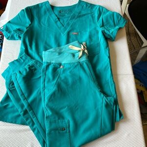 FIGS set XS top XS/P bottom